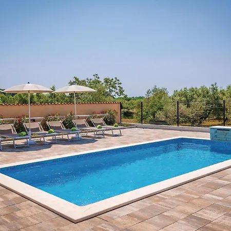 Holiday - Holiday With A Fireplace 225 בית נופש